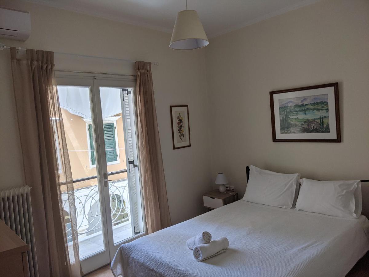 Central Apartment Corfu Town Экстерьер фото